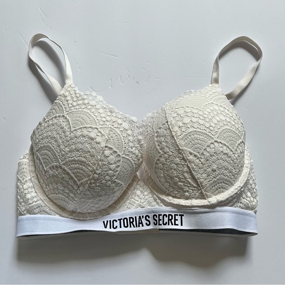 Victoria's Secret Other - Victoria’s Secret white lace underwire padded bra perfect shape 34C fairycore.